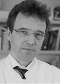 Klinikdirektor Univ.-Prof. Dr. med. Andreas Neubauer 